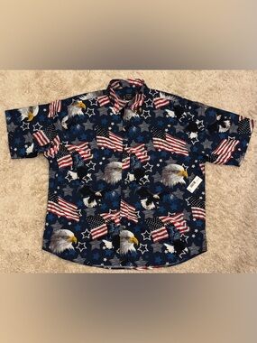 NWT Cotton Traders Sport Patriotic Button Down Short Sleeve Shirt